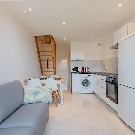 Appartement Golfe Juan T2 Mezzanine 40M²+ Parking à Vallauris Extérieur photo