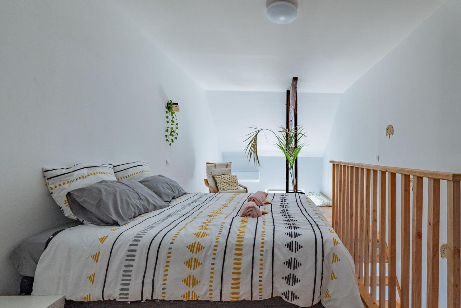Golfe Juan T2 Mezzanine 40m²+ Parking * Vallauris